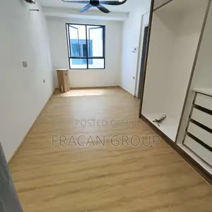 Vinyl PVC Luxury Floor in Lagos