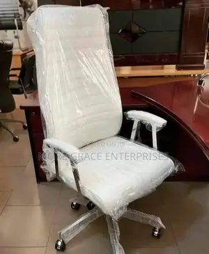 Brand New White Office Chair Swivel.