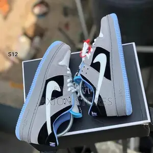 Quality Nike Fashion Sneakers