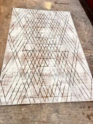 5by7 Feets Verona Turkish Centre Rug