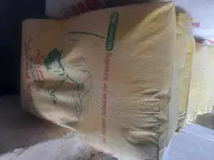 Mr Putty Screeding Cement Exterior