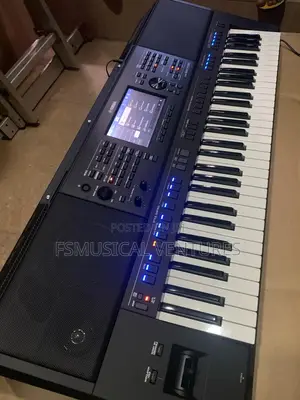 Yamaha PSR-Sx720 Professional Keyboard