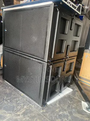 Line Aray 218 Double Subwoofer