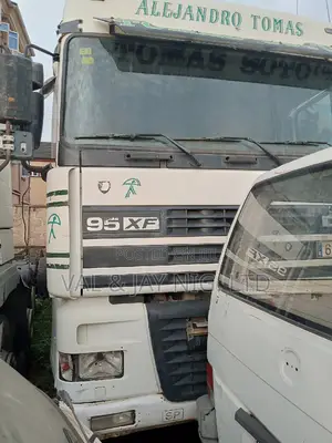 DAF Xf95 (480hp) - Container Body Truck - Direct Tokunbo