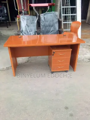 Five Feet Table With Mobile Drawer
