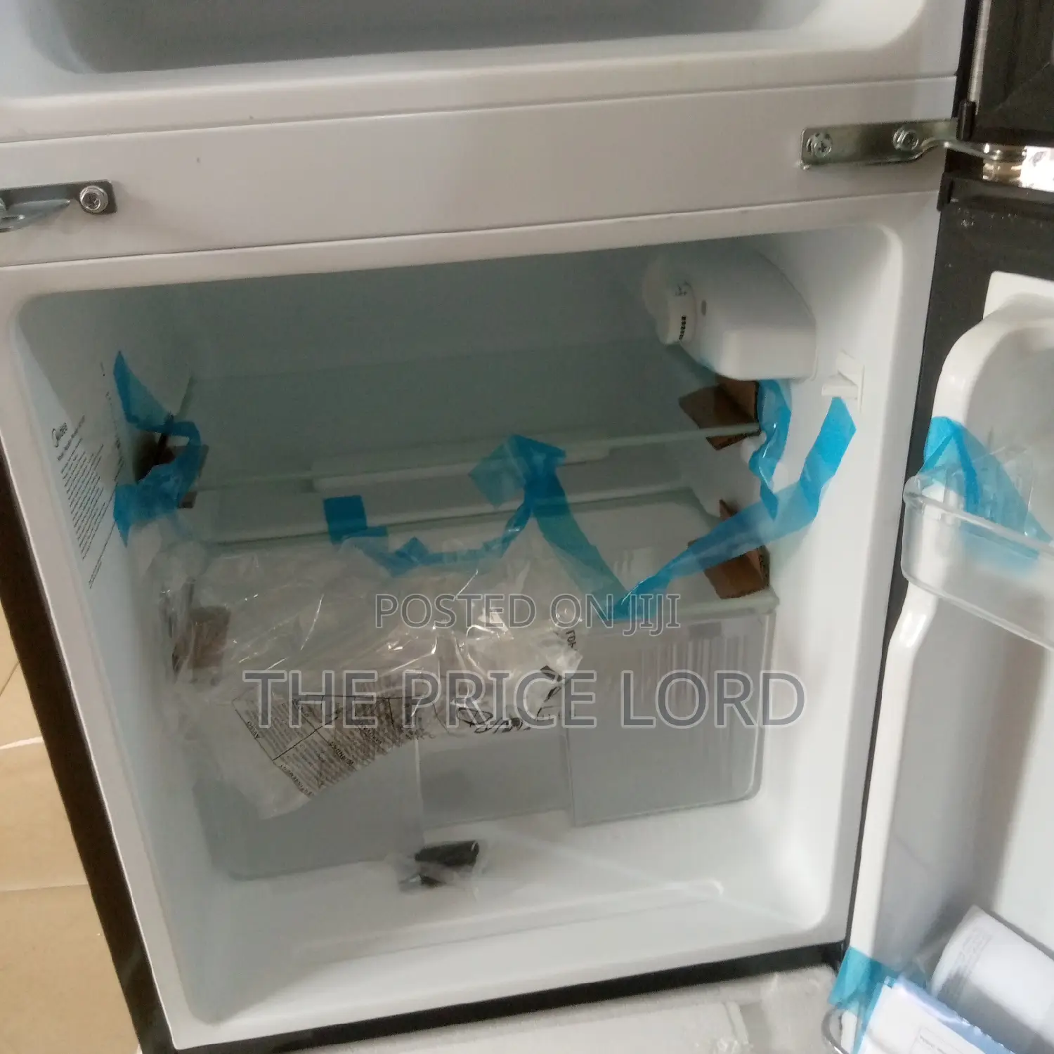 Midea HS-113 Refrigerator