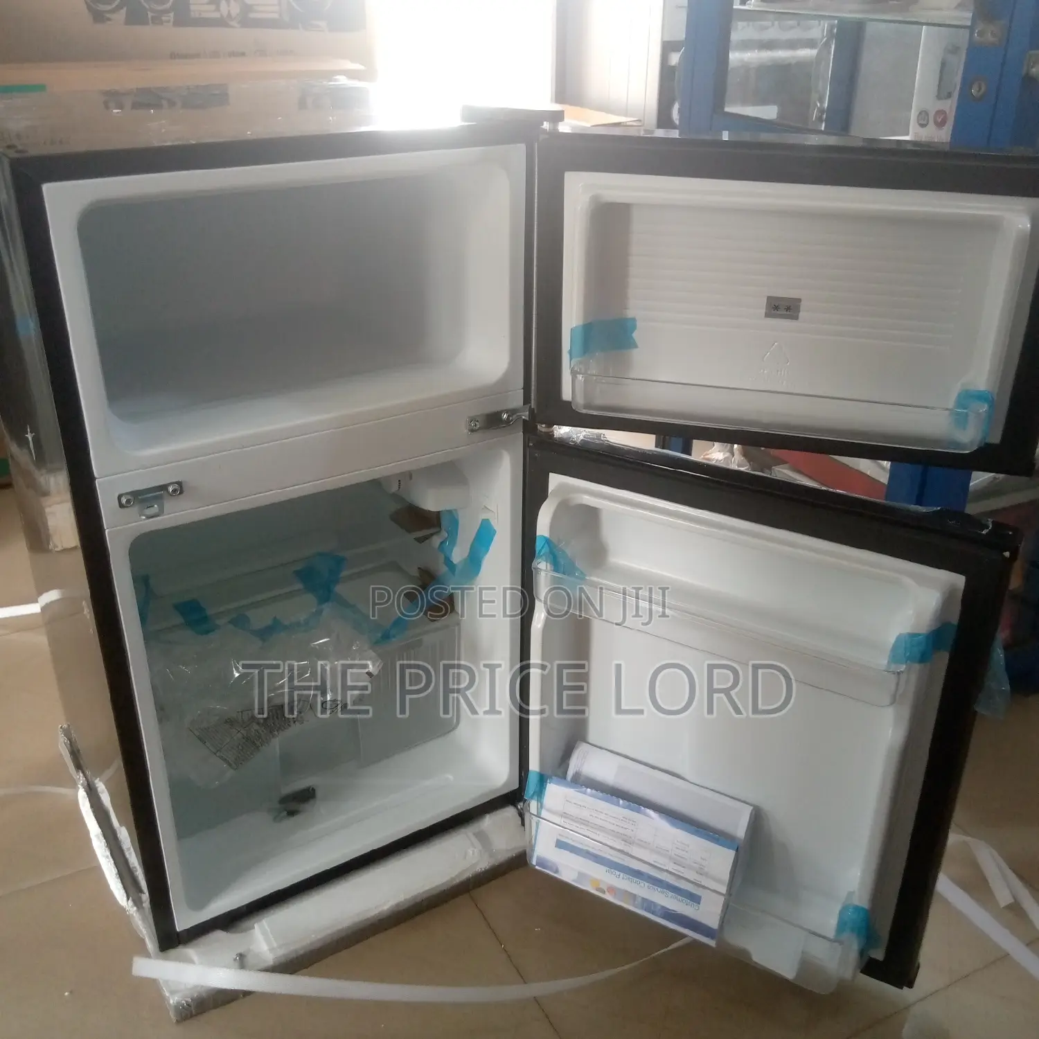 Midea HS-113 Refrigerator
