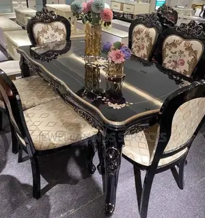Royal Dining