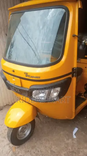 New TVS King Cargo 2021 Yellow