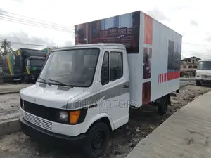 Mercedes 308 Mini Truck