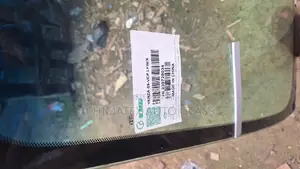 Toyota Venzer 2009 Windscreen Glass