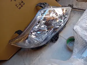 Headlamp for Toyota Fortuner 2012 Available as Seen