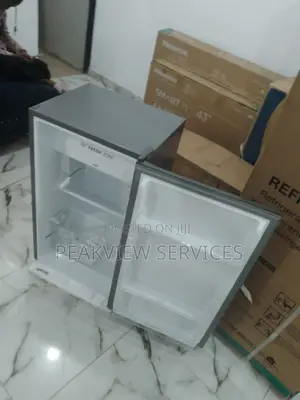 Portable Hisense 093dr 90litres Table Top Refrigerator