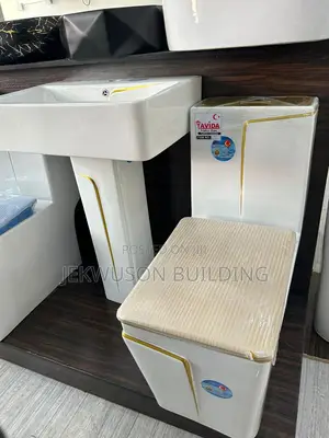 White And Gold Line Wc(Payment On Delivery)