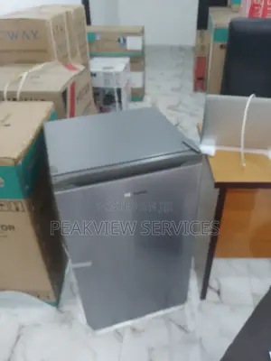 Noiceless and Unique Hisense 90L Table Top Refrigerator