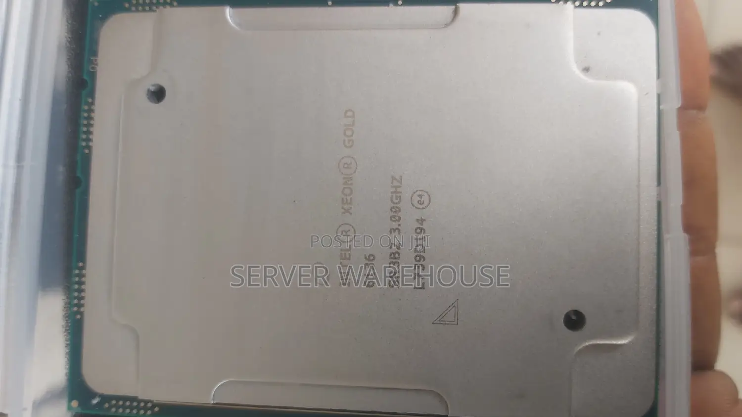 Intel Xeon Gold 6136 Scalable Processor