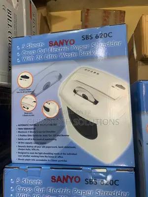 Sanyo SBS 620c Small Paper Shredder