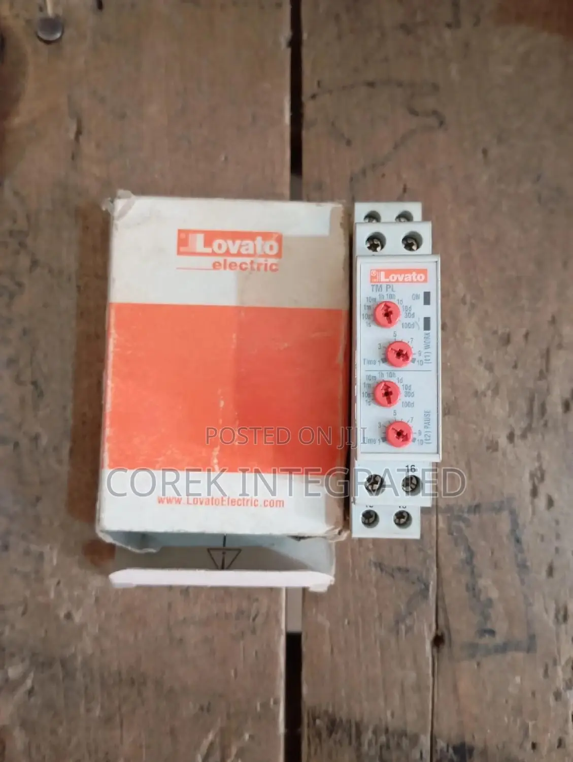 Lovato Timer TM PL