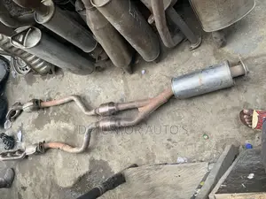 Complete Catalyst Lexus IS250 GS350 2008/16