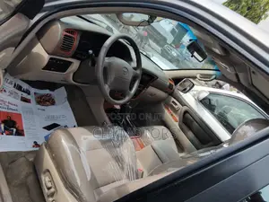 Toyota Land Cruiser 100 4.7 V8 Executive 2005 Gold