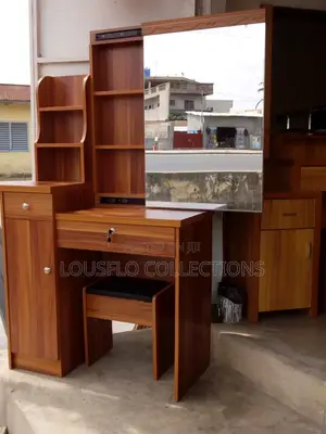 Dressing Mirror Set