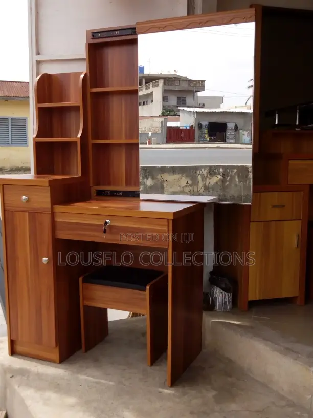 Dressing Mirror Set