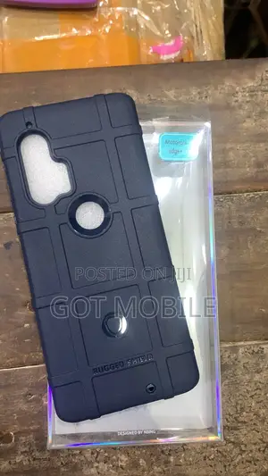 Motorola Edge Plus 5G Pouch