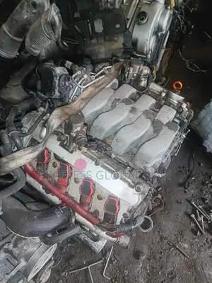 Audi Q7 Engine V8 4.2L