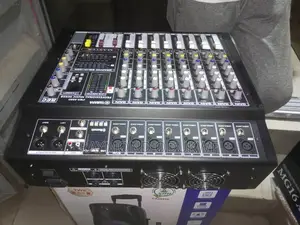 Yamaha Powered 8 Channels Mixer