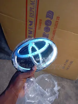 Toyota Glass Logo for All Cars Available as Seen