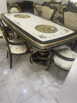 Royal Quality Dinning Table