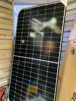650watt Bule Power Network Solar Panels Available