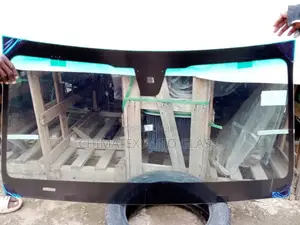 Mercedes GLC 300 2017 Windscreen Glass Available