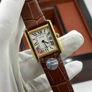 Nice Skinny Cartier Santos Wristwatch for Ladies