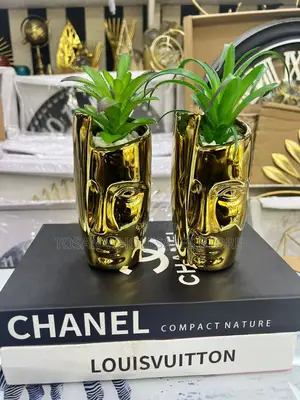 Mask Flower Decor
