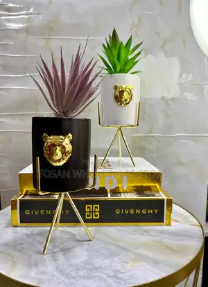 Tiger Flower