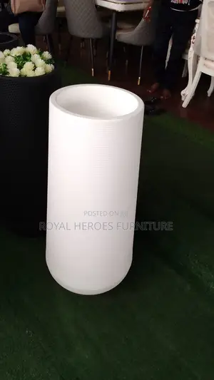 Long Plastic Pot