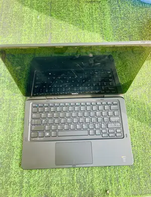 Laptop Dell Latitude 13 7350 8GB Intel Core M SSD 256GB
