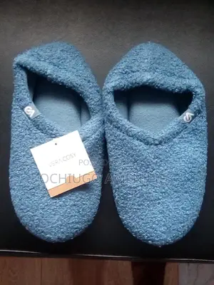 Fuzzy Curly Fur Shoe (Comfy)