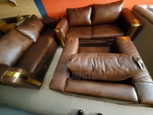 Quality Leather Contemporary Sofa Set