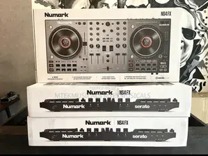Numark Ns4fx