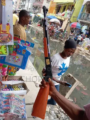 Toy Pump Action for Film
