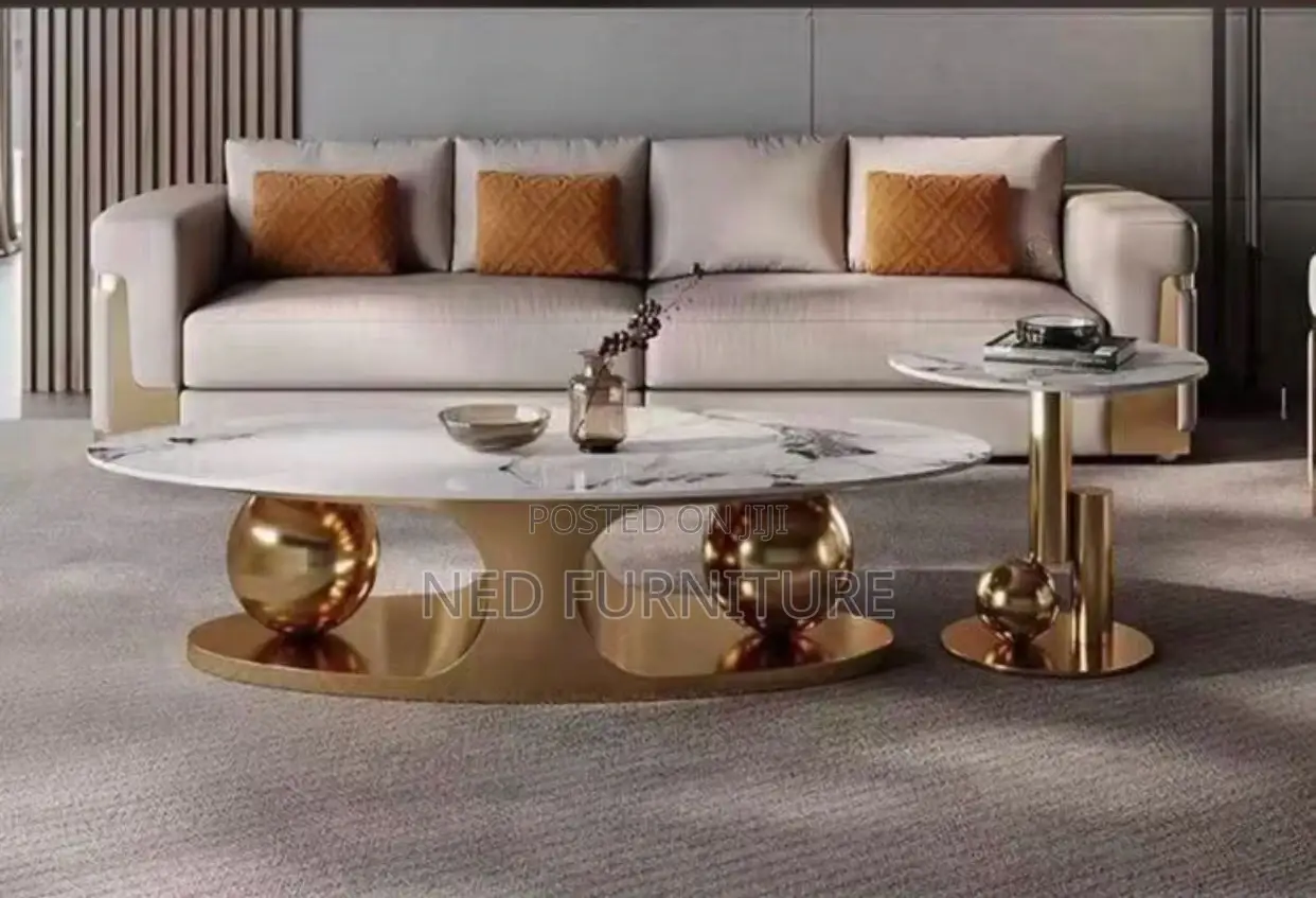 Centre Table With 1 Side Stool
