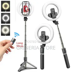 Remote Ring Light With Extendable Stand