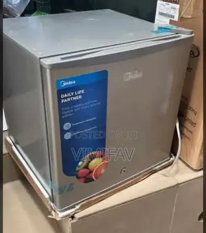Midea Bedside Fridge