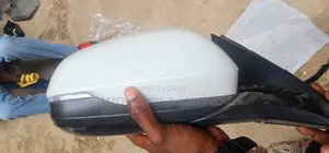 Side Mirror With Light Honda HRV 2016-20