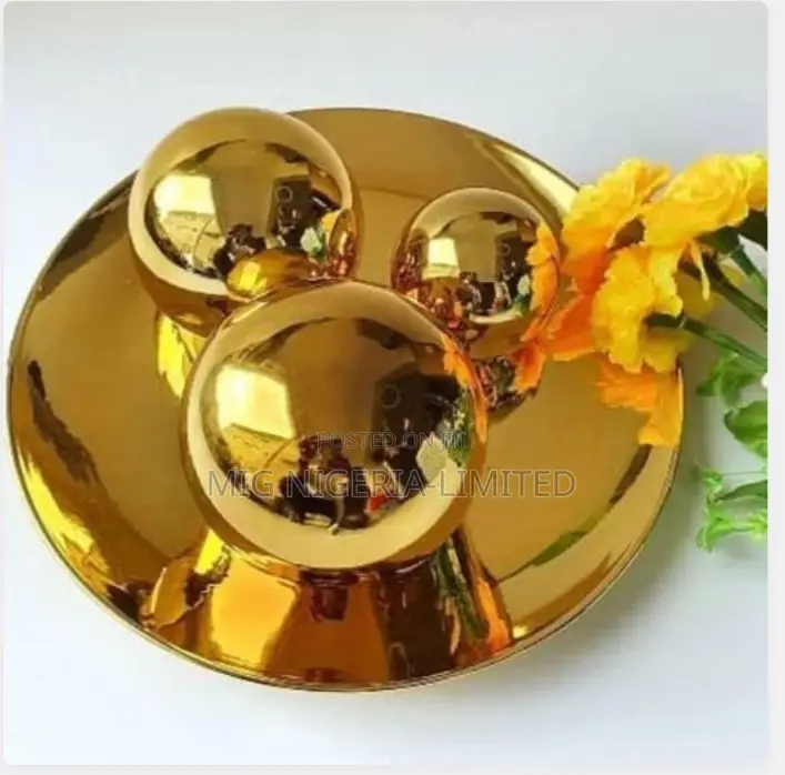 Plate Ball Gold Centre Table Decorations