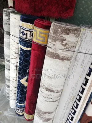 Super Quality Disgned Center Rug Carpet in Any Size