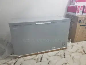 User - Friendly FC-55DD Hisense Chest Freezer 420L.