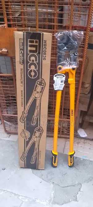 Bolt Cutter Ingco 900mm